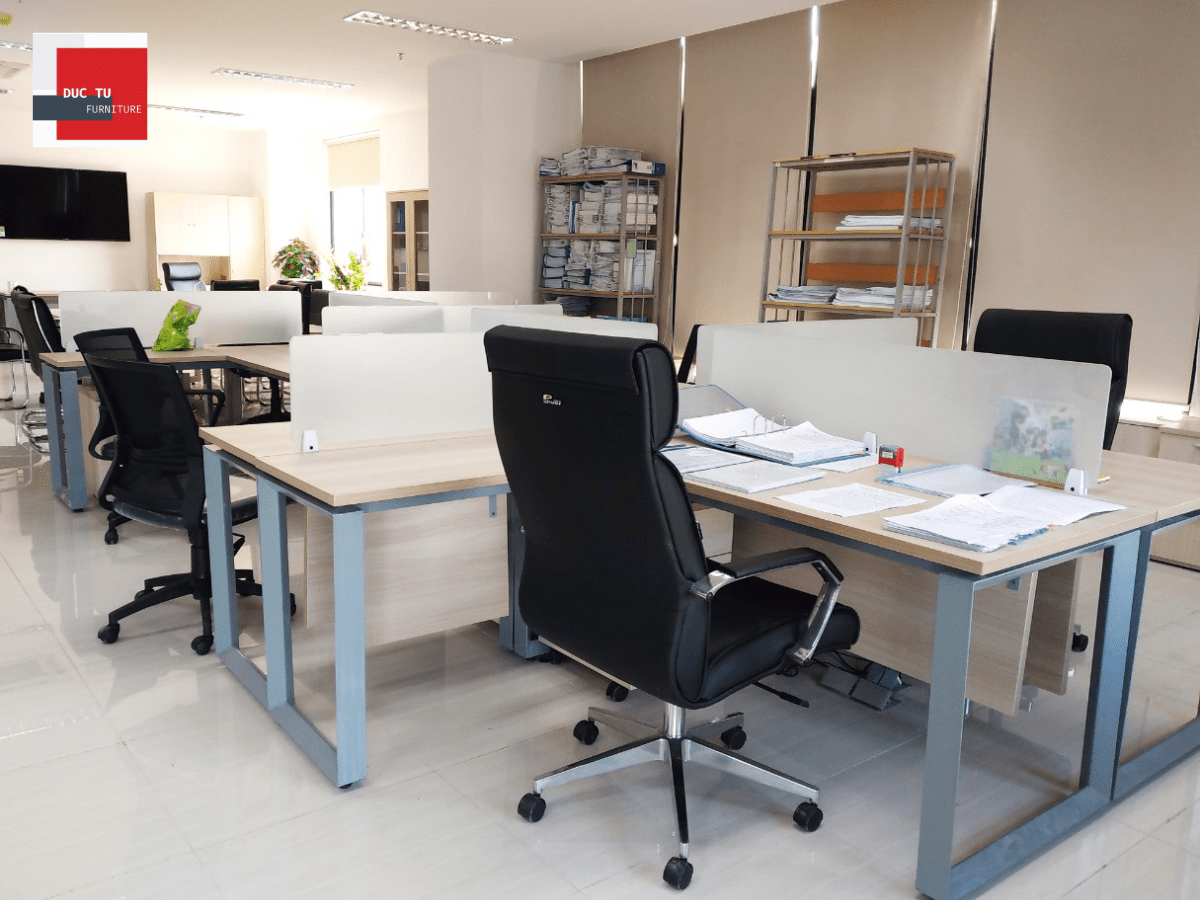 Nội Thất Văn Phòng Điện Miền Trung Văn phòng Điện Miền Trung