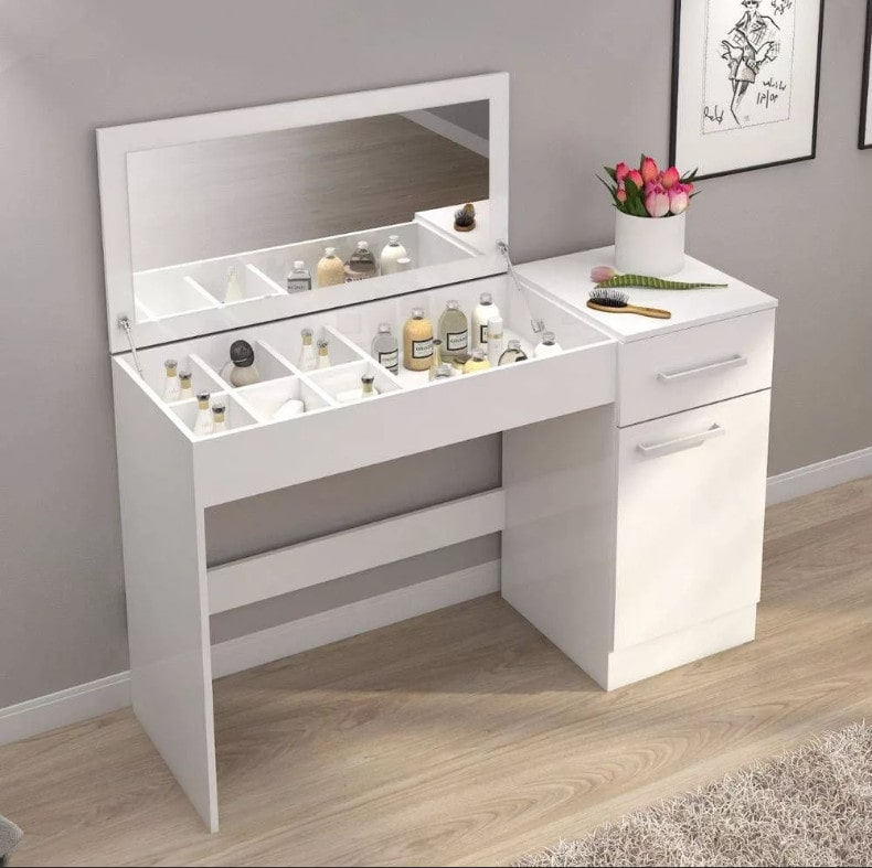 Bàn trang điểm gập thông minh