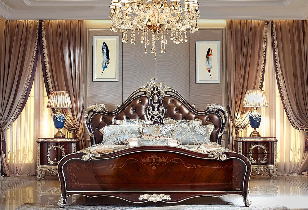 đèn chùm trong căn phòng ngủ