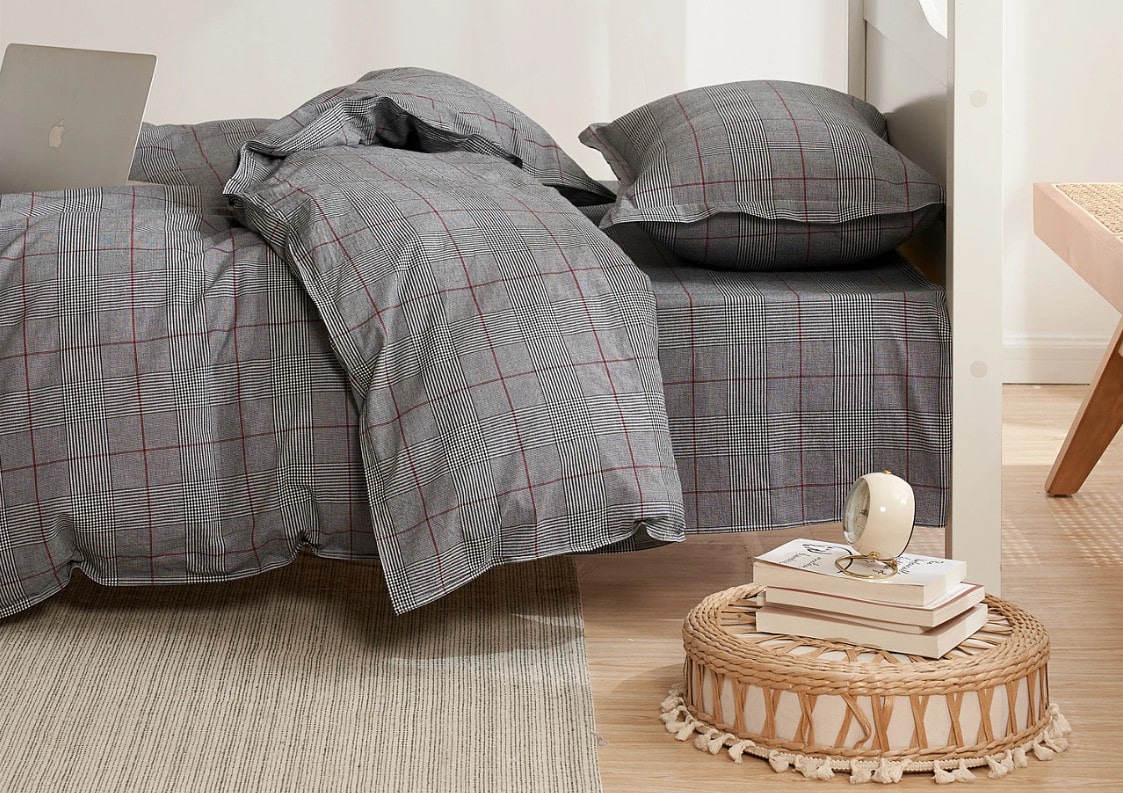 Mẫu thảm trải sàn phòng ngủ