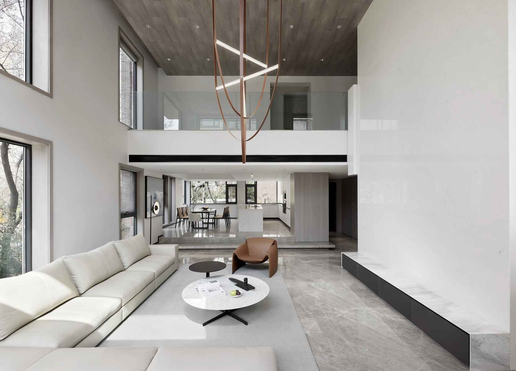 Phòng Khách Thông Tầng Phòng khách thông tầng tối giản