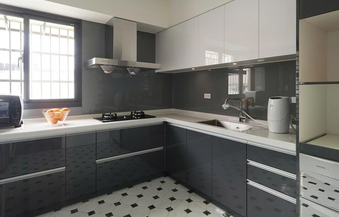 Kính Ốp Tường Bếp