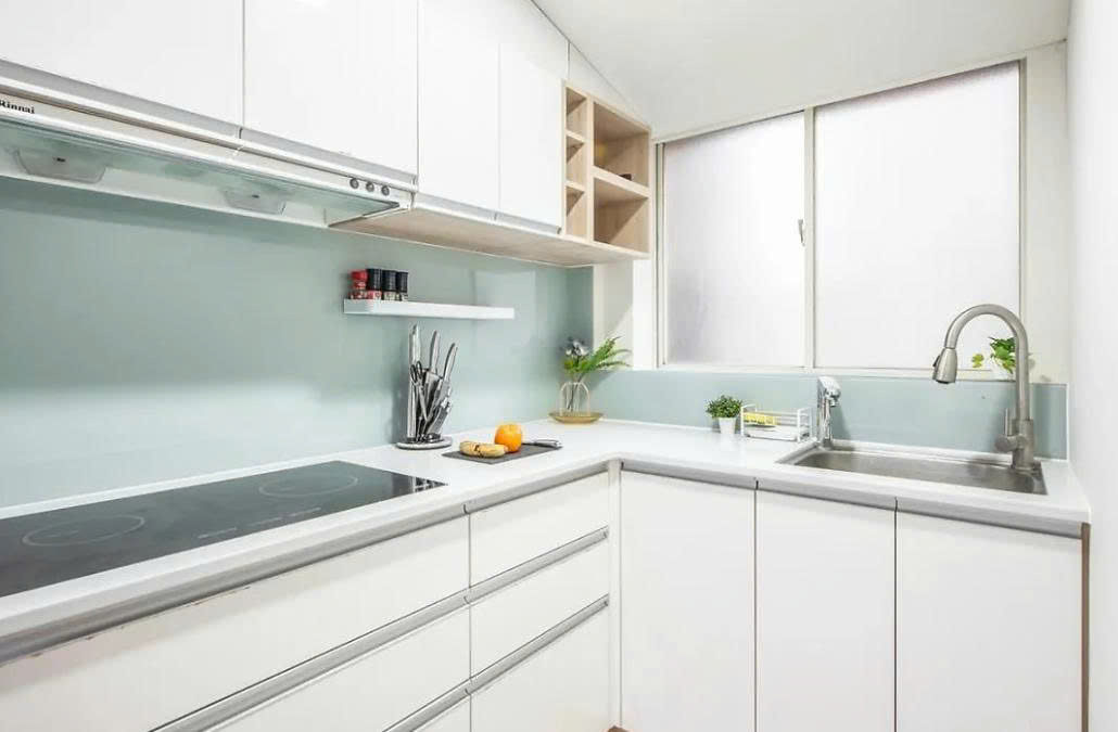 Kính Ốp Tường Bếp