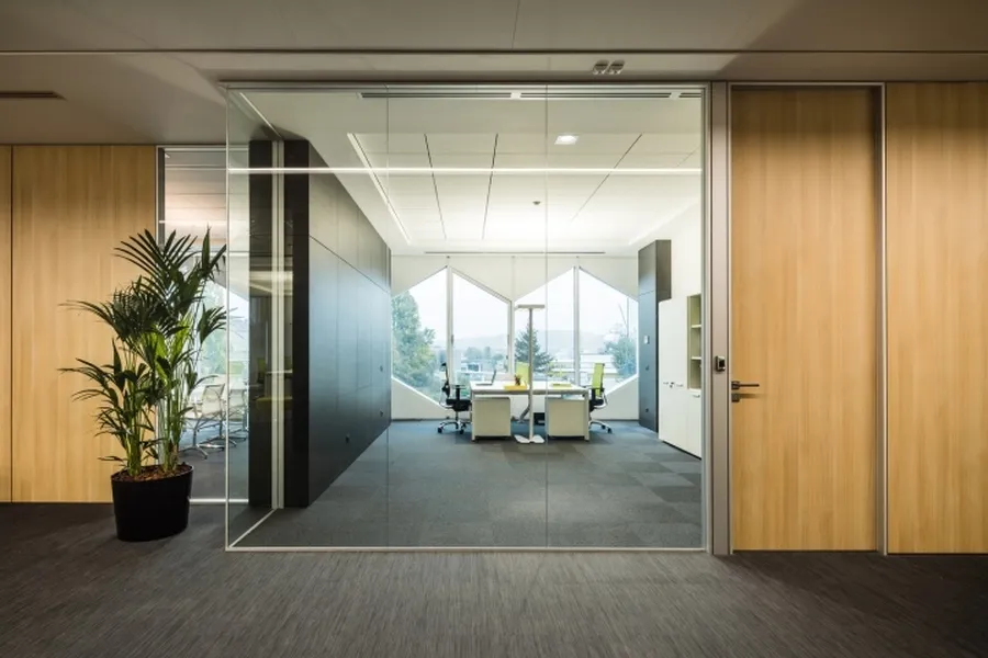 Vách ngăn cách âm Vách ngăn cách âm