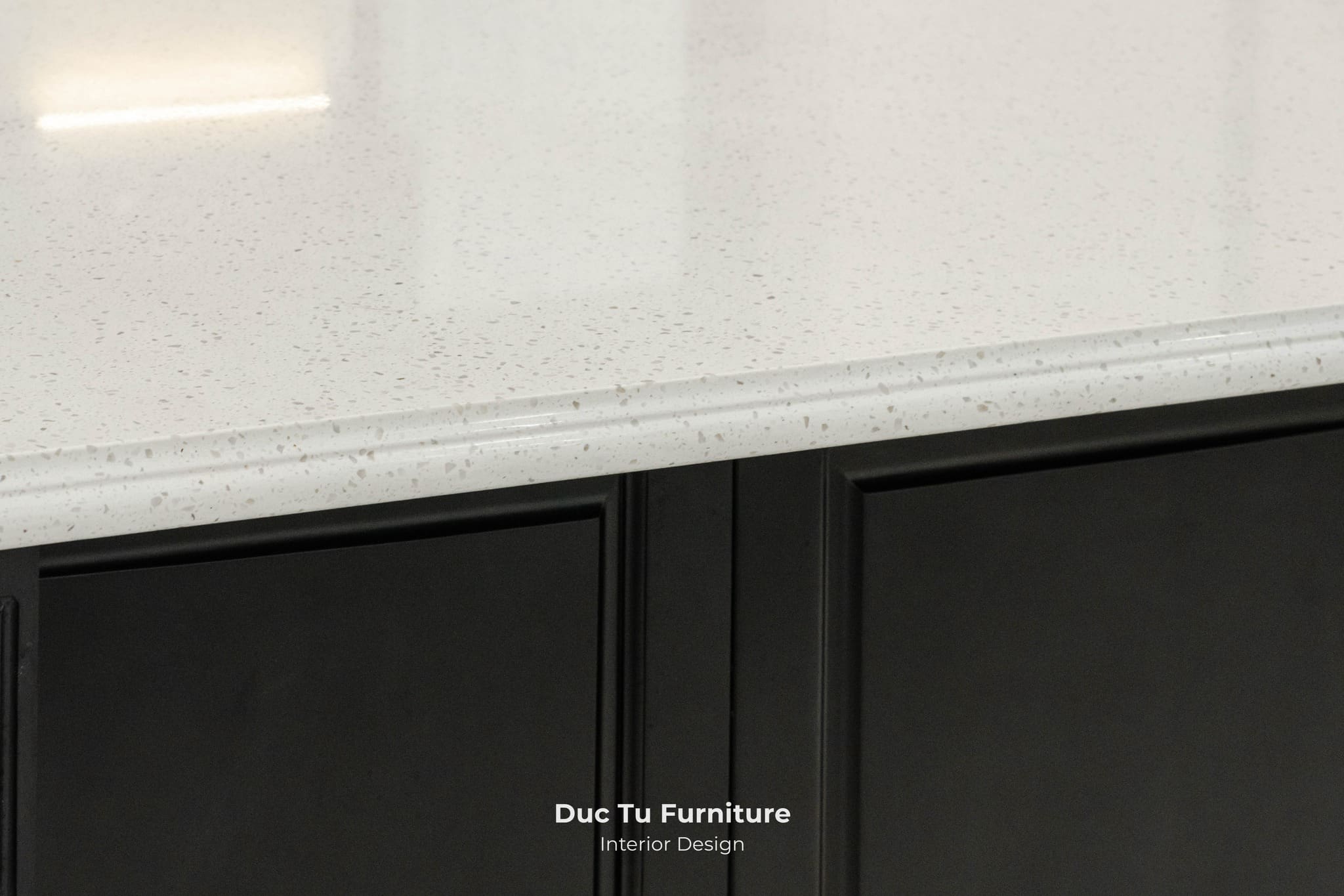 Dấu ấn gỗ Lim trong Indochine Villa