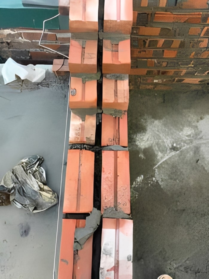 nên xây tường 10 hay 20