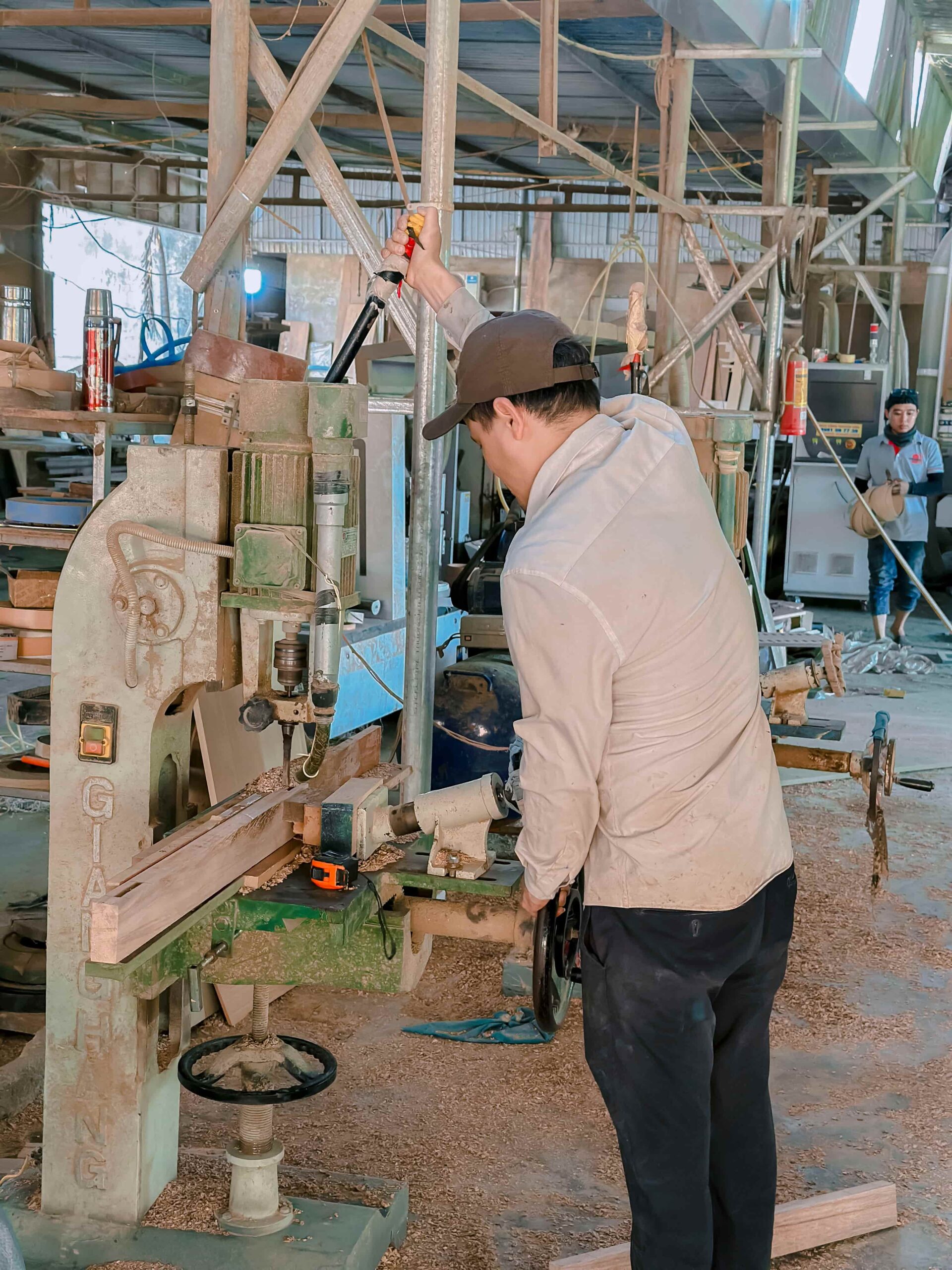 Thi Công Trễ Tiến Độ